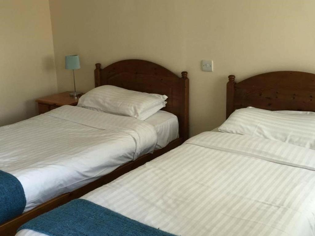 Hotel The Blue Cow South Witham Habitación foto