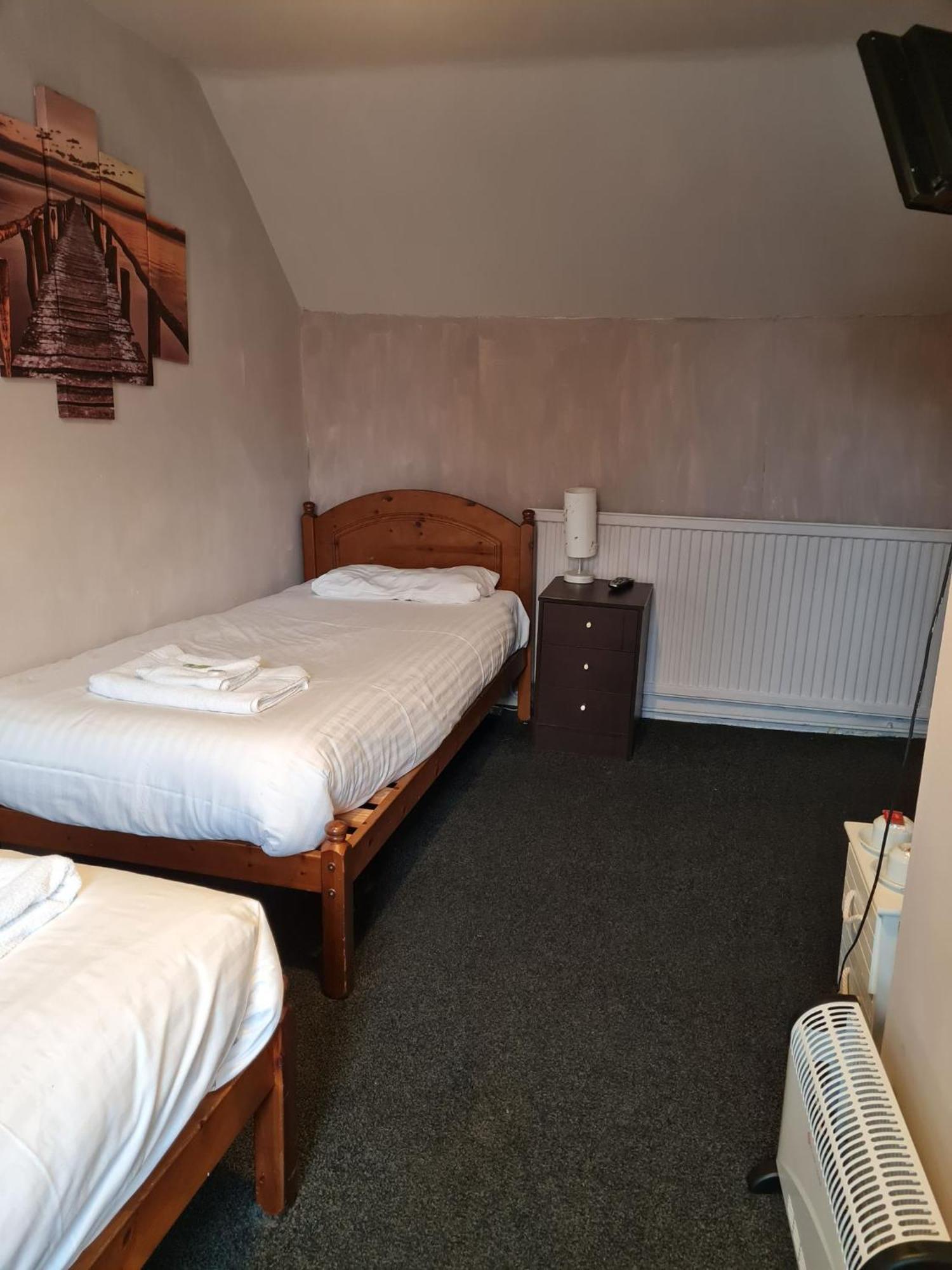 Hotel The Blue Cow South Witham Habitación foto